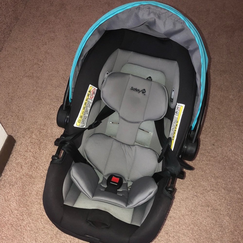 Car seat and stroller! Safety first!